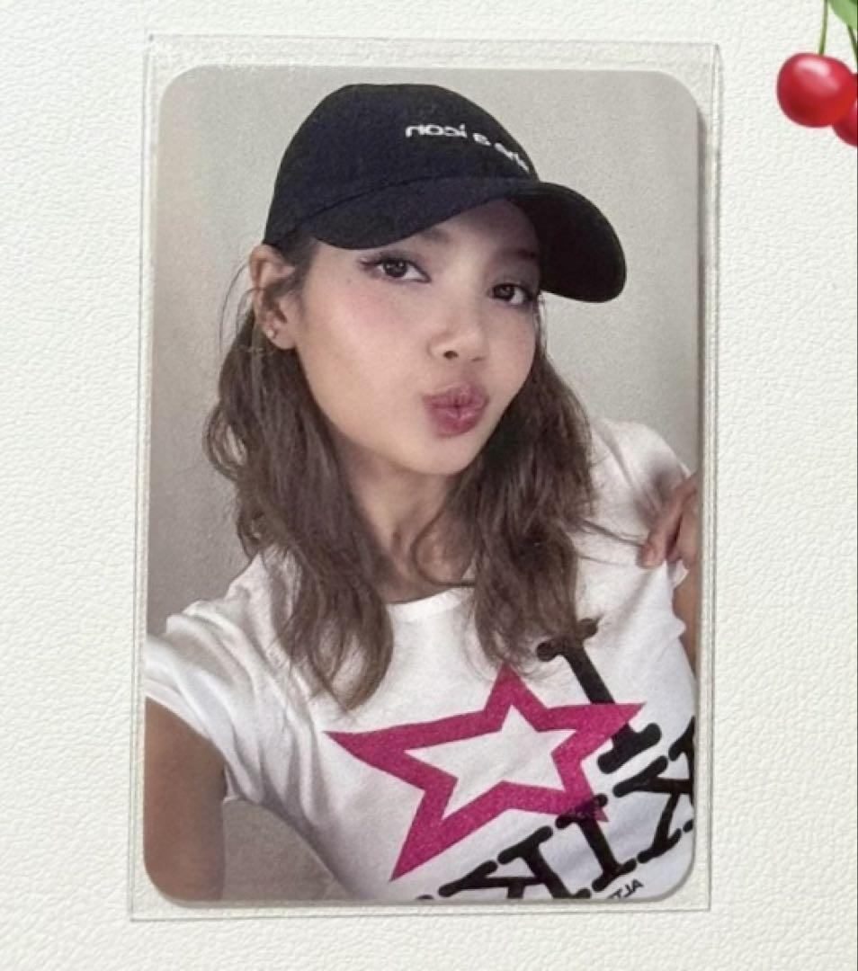

[USED] BLACKPINK Lisa AlterEgo DMM Autograph Session Trading Card A2