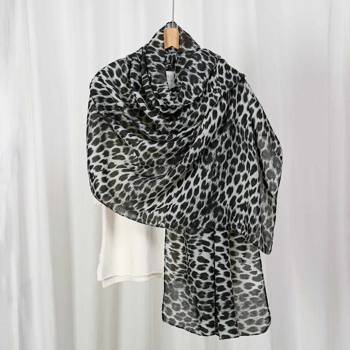 

Cotton Linen Leopard Print Hijab Scarf Woman Muslim Hijabs Lady Fashion Long Wraps Cape Islim Turban Female Headand Bandana