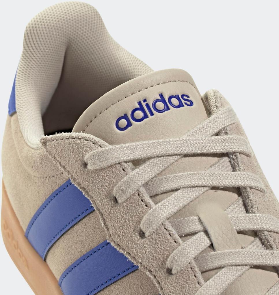 Кроссовки Adidas Barreda wonder beige/lucid blue