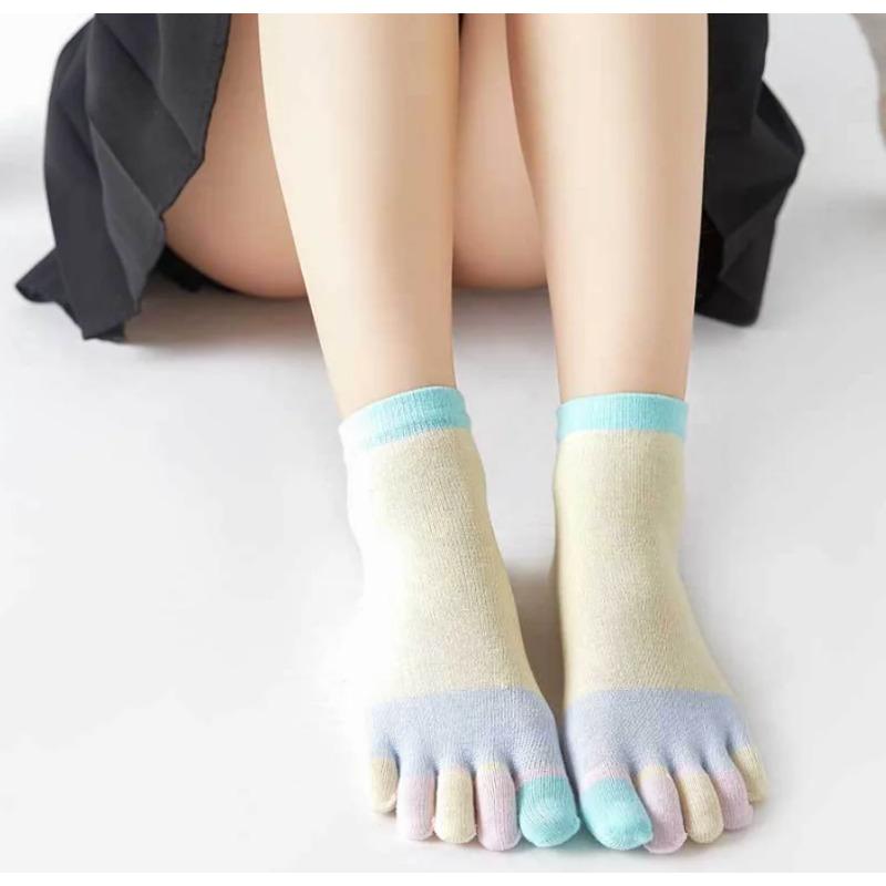 Women Sports Socks Separate Fingers High Tube Five Finger Crew Socks Yoga