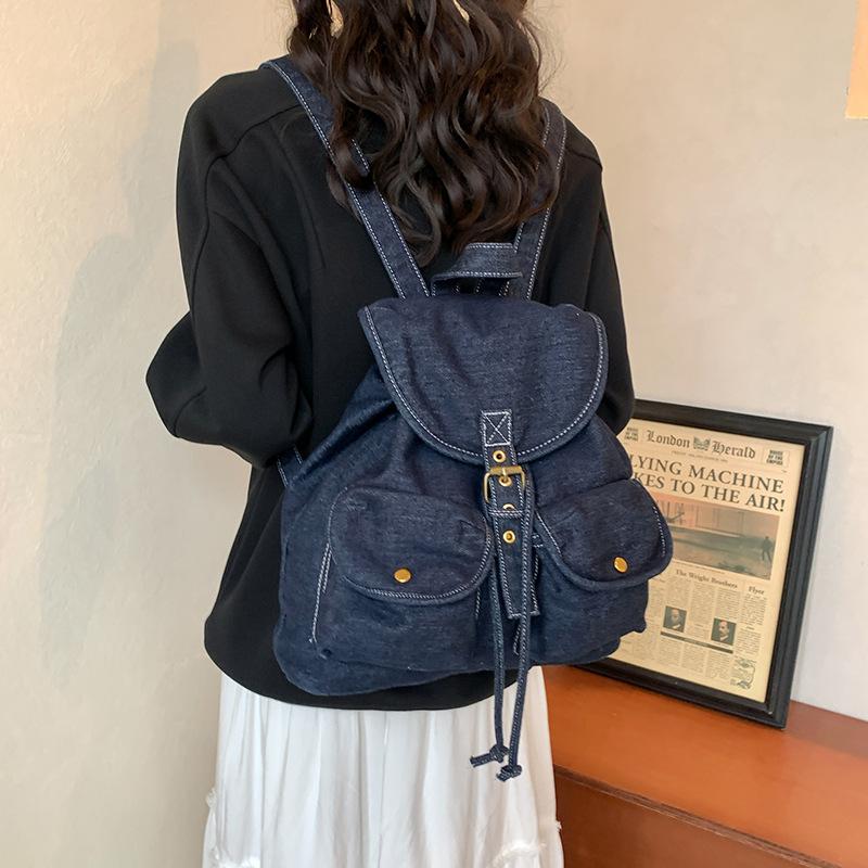 Premium and Niche Women's Cloth Backpack for Commuting, Large Capacity Soft Cloth Backpack, Retro Drawstring Travel Backpack