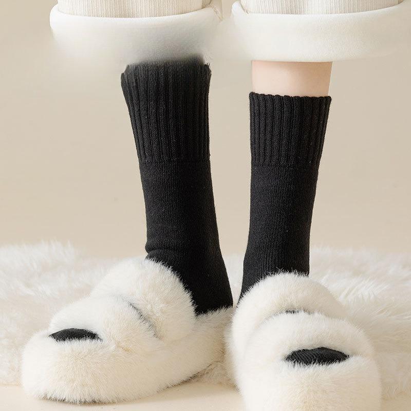 Extended and Thickened Cashmere Socks for Women and The Elderly To Keep Warm In Autumn and Winter. Woolen and Fleece Sleeping Socks