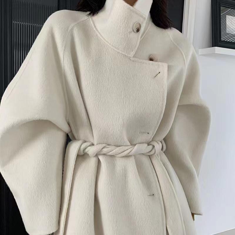 Dámská podzimní a zimní vlněná bunda se stojatým límečkem