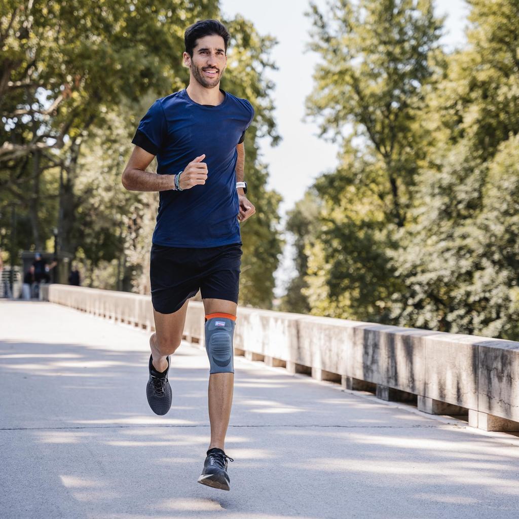 THUASNE SPORT Knee 3D Knit Sports Support comfort without restricting blood anatomical design for ease of side stays for reduced knee ideal for sports