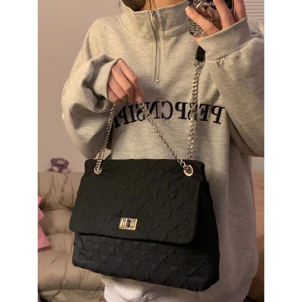 Wandering high-end fashion plaid chain single shoulder crossbody dual-purpose bag women's leisure large-capacity flip women's bag