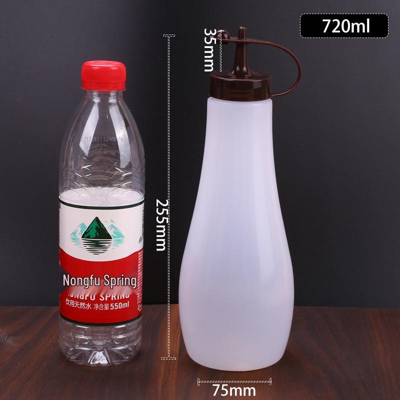 Large 720ml PE Plastic Squeeze Bottle with Pointed Mouth for Salad Dressing and Tomato Sauce
