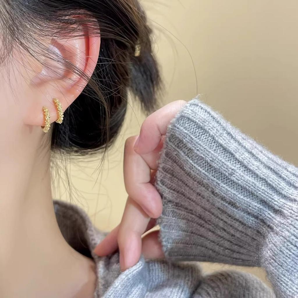 Female Fashion Temperament Versatile Circle Earrings