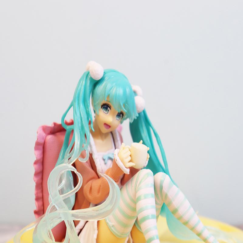 Kawaii Girl Hatsune Miku Anime Figure Fashion Subclture Miku Action Figure Birthday Gift PVC Collection Model Doll Toys