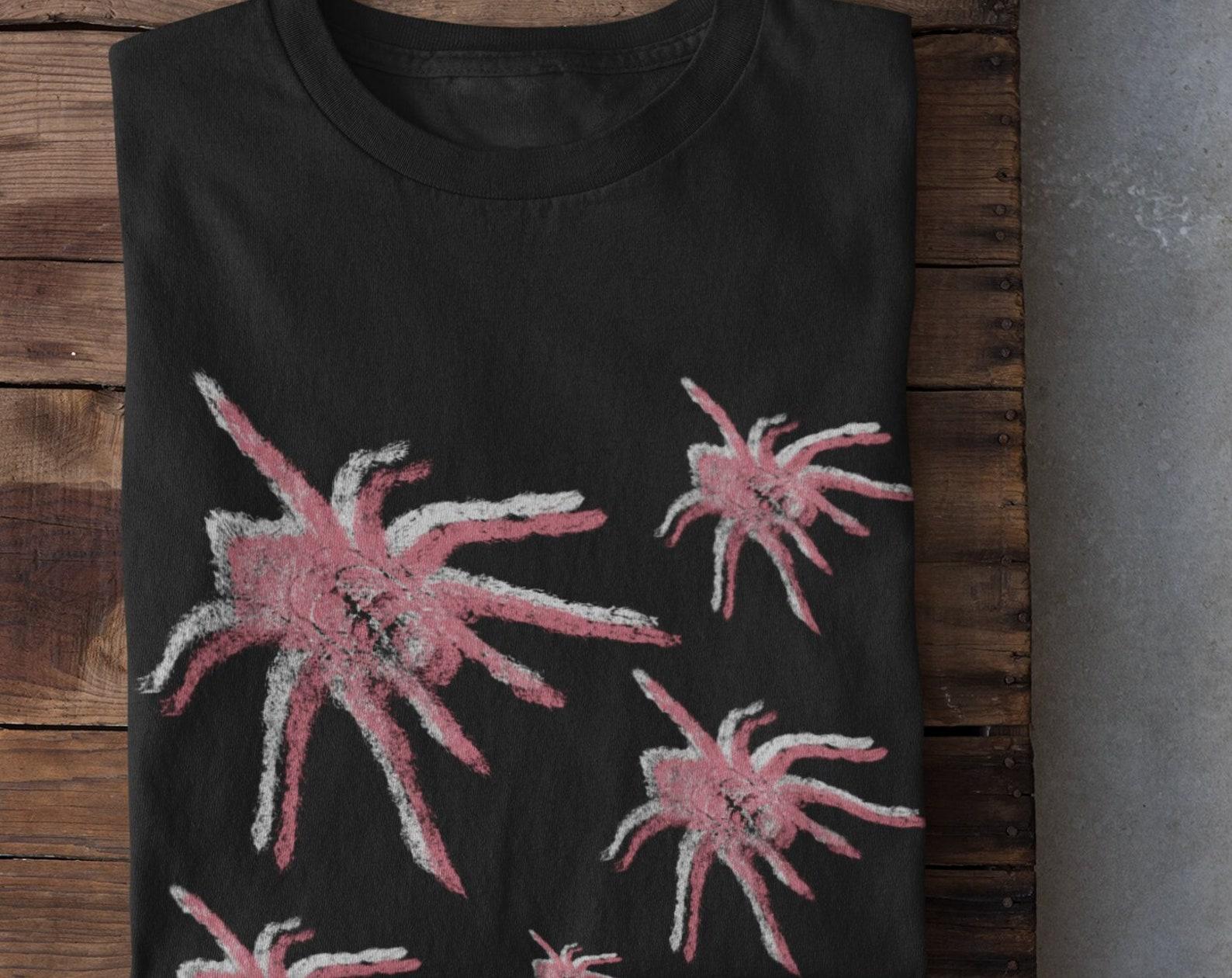 Y2K Spider Shirt, Alt Clothing,Y2k Grunge, Cyberpunk Streetwear, Grunge Clothing, Unisex Shirts, Pastel Goth Clothing, Alternative T Shirts 3XL
