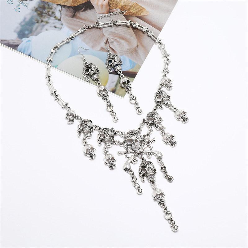 

Комплект ожерелья и серег на Хэллоуин с черепами и кисточками, преувеличенные ожерелья и серьги, модный комплект ювелирных изделий серебряный