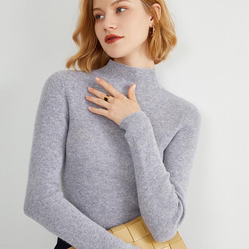 Women's Elegant Slim Fit Pullover: Solid Color Knit Sweater with Stand Collar - Autumn Winter Collection