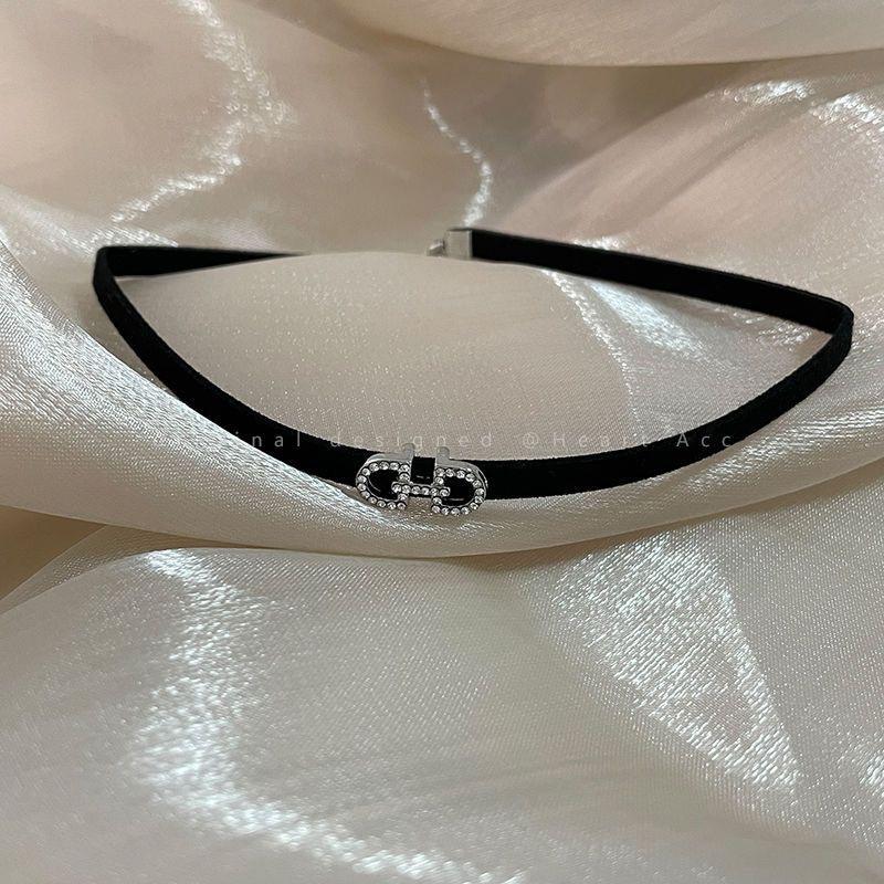 Pure desire wind sweet cool babes chocker collar niche design leather collarbone necklace neck zero