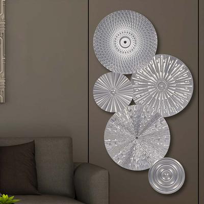 Demir Sanatı Duvar Asılı Minimalist Gümüş Disk Çoklu Stiller Dairesel Tasarım Süs El Sanatları Oyma Desen Ev Dekorasyonları