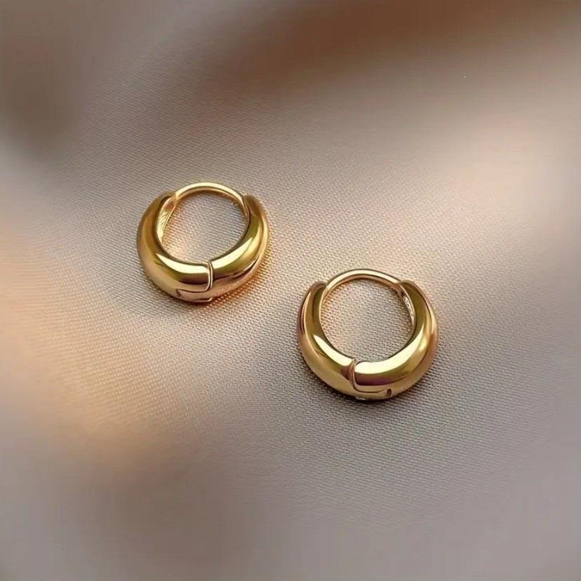Eco-friendly Golden Copper Earrings - Fashionable Ear Studs
