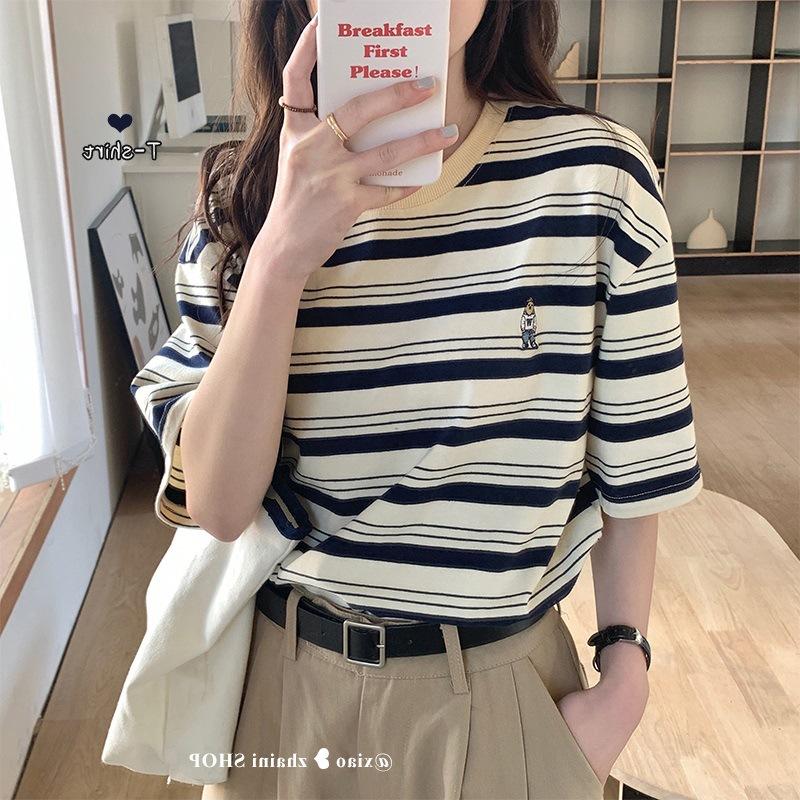 Retro style striped short-sleeved T-shirt for women summer 2024 new loose cotton embroidered casual half-sleeved top