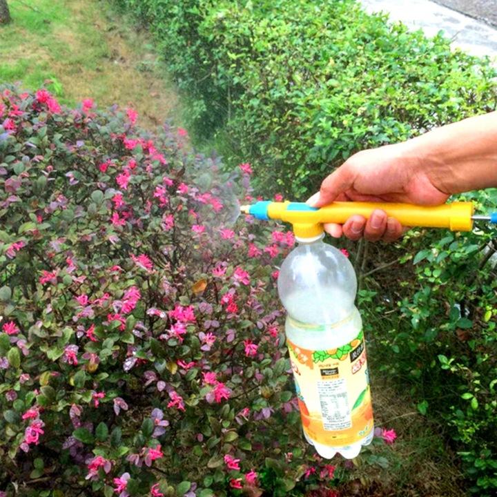 Hand Sprayer for a Bottle