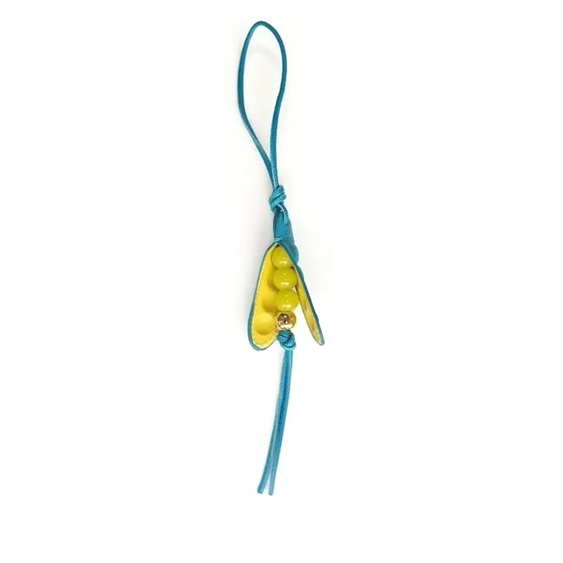 Women Girls Delightful Pea Shaped Hanging Ornament Versatile And Colorful Key Holder Accessory For Bags And Phones Decoration