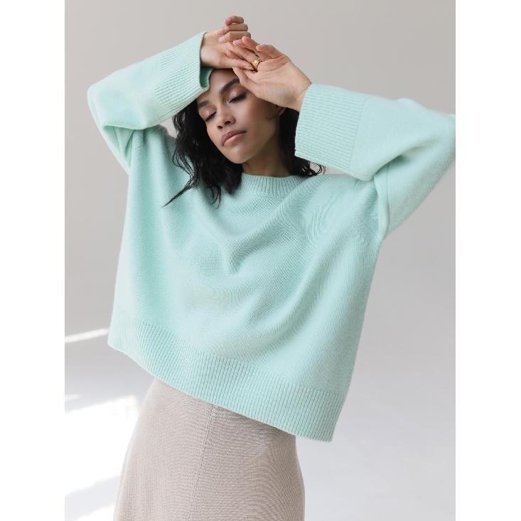 Rose Beauty A Autumn and winter women's knitted round neck loose solid color sweater