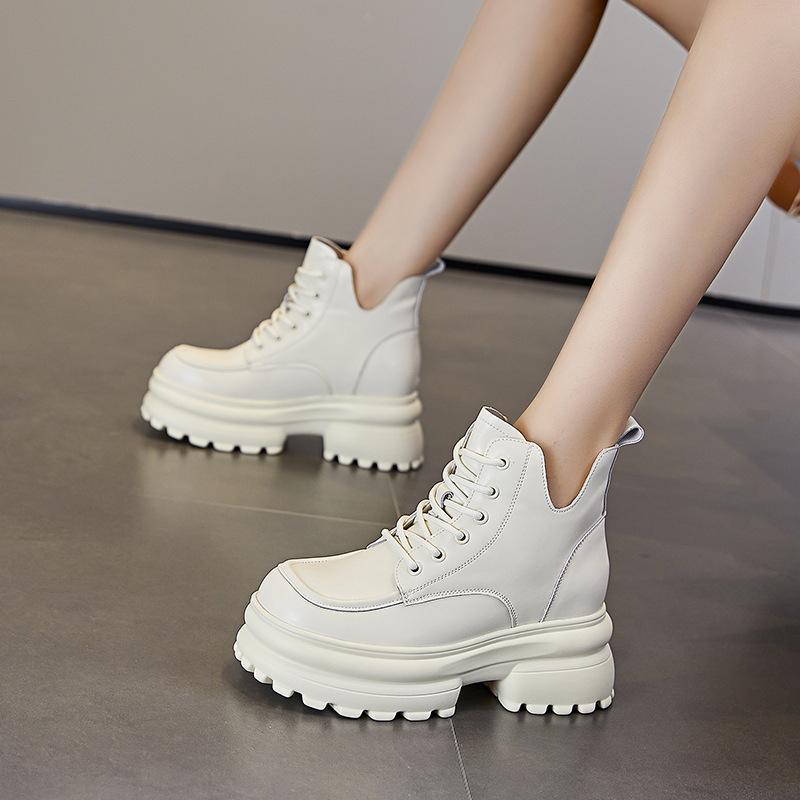 Leather Martin boots women's 2025 new black trendy short boots British style platform boots end fried street small short boots