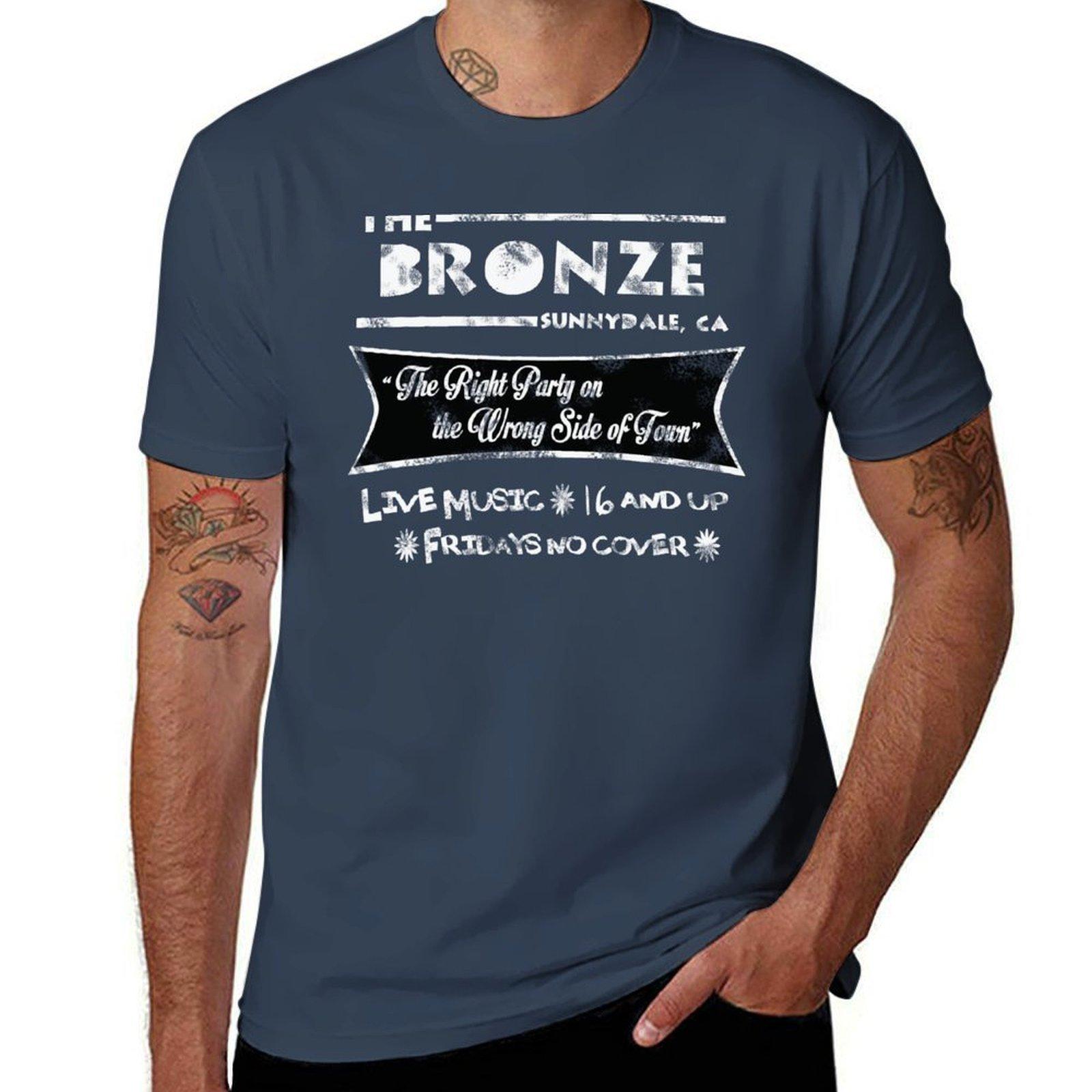 The Bronze Vintage Dark Tshirt Holiday All Match Tshirt S