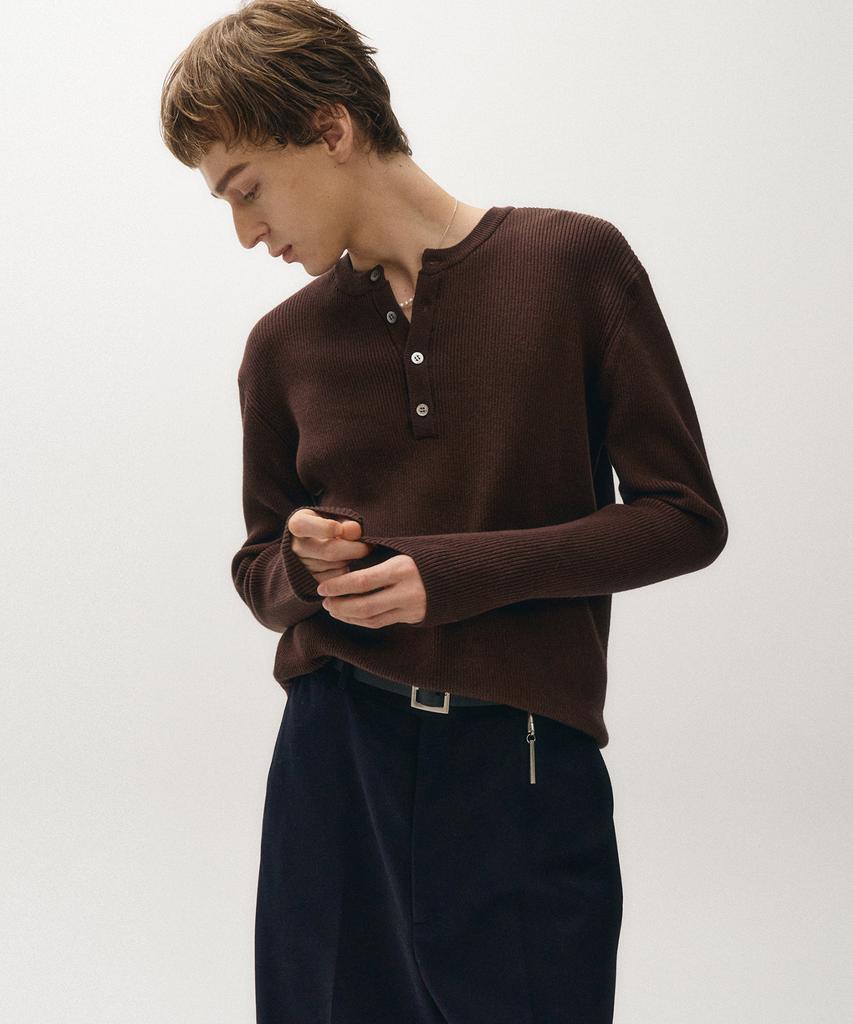 NOIRER Cotton Ribbed Henley Neck Knit (Deep Brown)