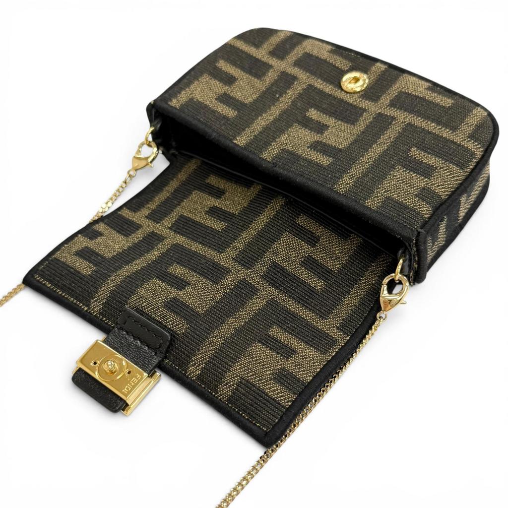 Great FENDI Nano bucket FF Logo Metal Zucca Pattern 2-Way Chain Shoulder Pouch Used