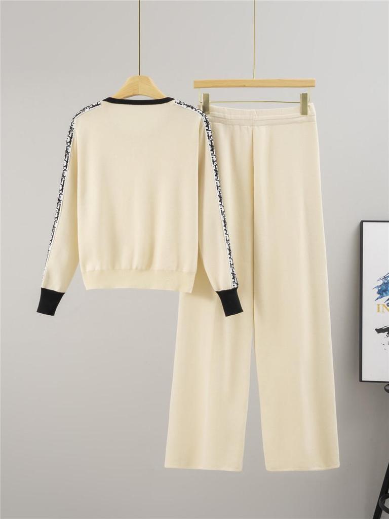 Ensemble Pull Color Block et Pantalon Large pour Femme A/H 2025 - Look Sportif Décontracté