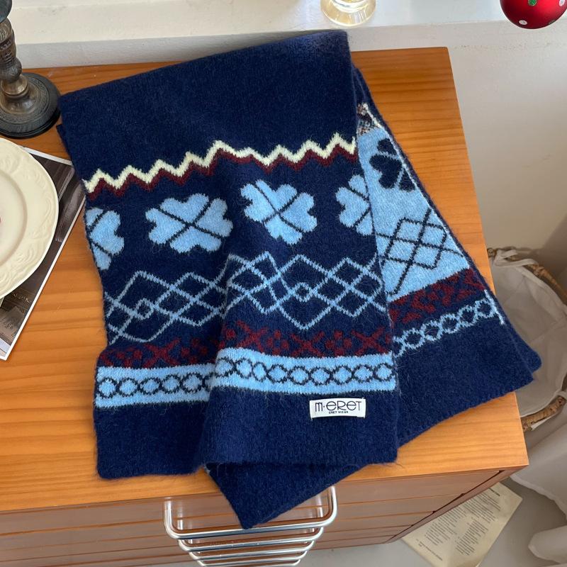 South Korea's High-quality Fair Island Style Christmas Wool Hat Scarf Gloves Women's Autumn and Winter Warm Ear Protection Knitted Hat Tide
