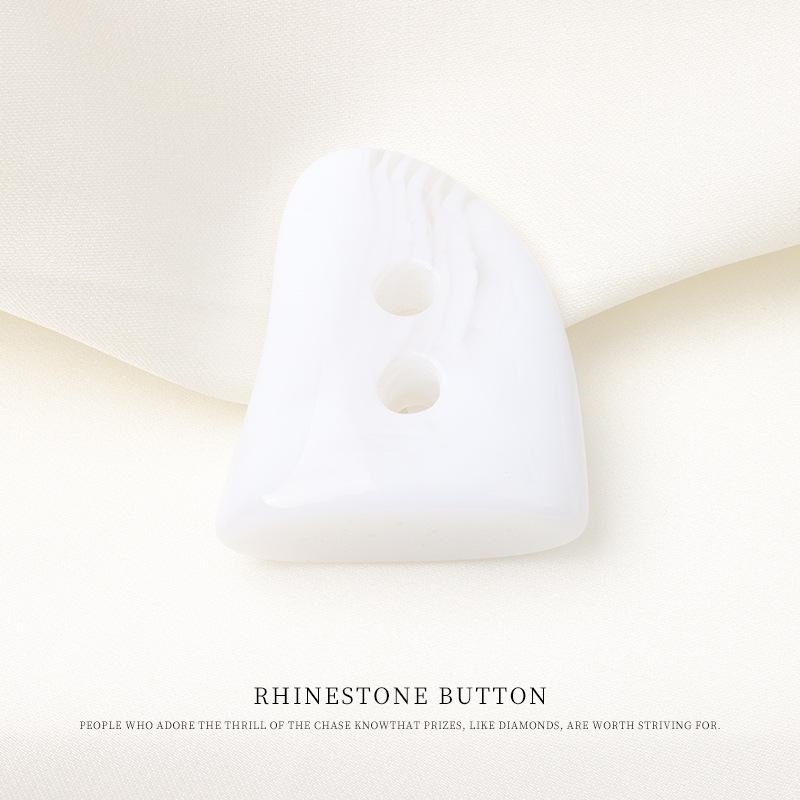 Resin Pattern Horn Buckle Coat Trench Coat Sweater Buttons Versatile Jacket Cotton Coat Pair Buckle Buckle