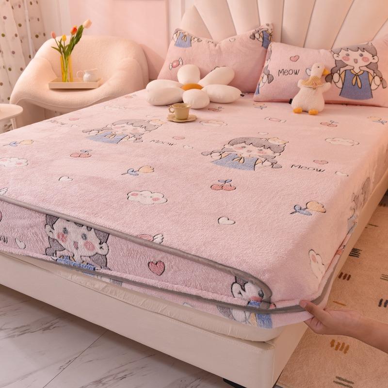 1 Pc Warm Coral Velvet Fitted Sheet Elastic Mattress Cover Fluffy Coral Fleece Bed Sheet Winter Warm and Cosy Plush Fitted Sheet
