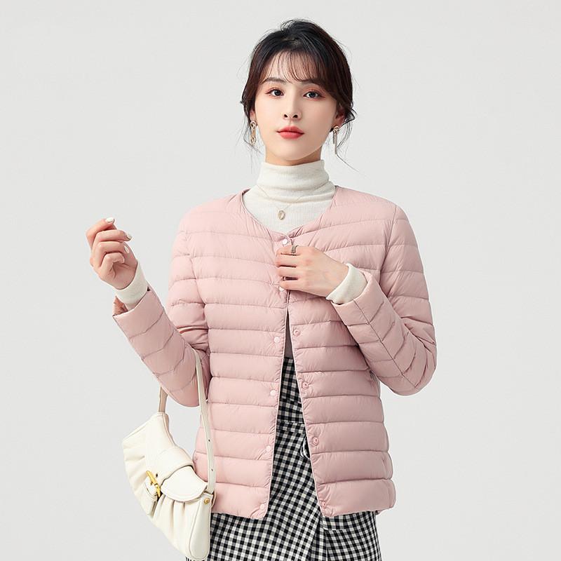 Neue leichte Daunenjacke für Damen, weiße Entendaunen, Herbst- und Winterfutter, Rundhalsausschnitt, V-Ausschnitt, zwei Tragemöglichkeiten, große Größe, schlanker Kurzmantel