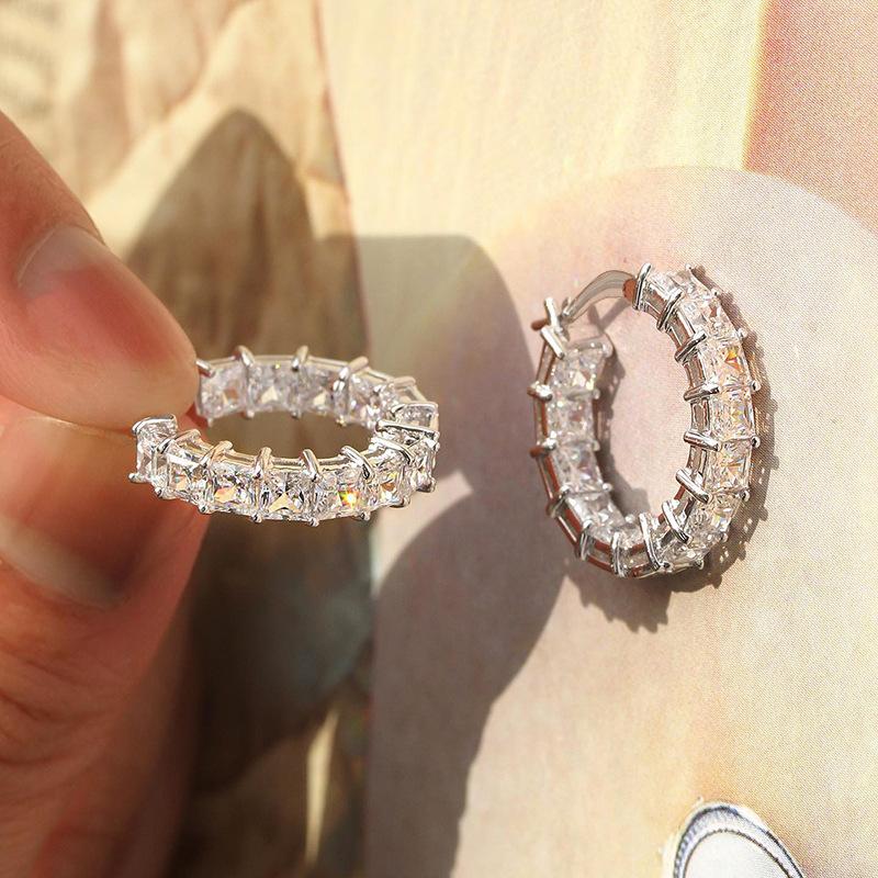 Fashion Micro-Inlaid Square Super Flash Zircon Earrings, Light Luxury Temperament Circle Earrings Women, Versatile Earrings