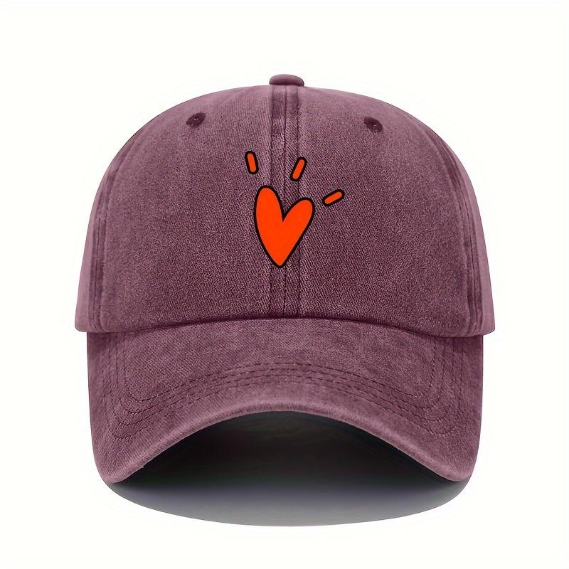 Retro Baseball Cap with Heart-shaped Pattern, Sun Protection Adjustable, Elastic Fit, Year-round Casual Sports Cap.