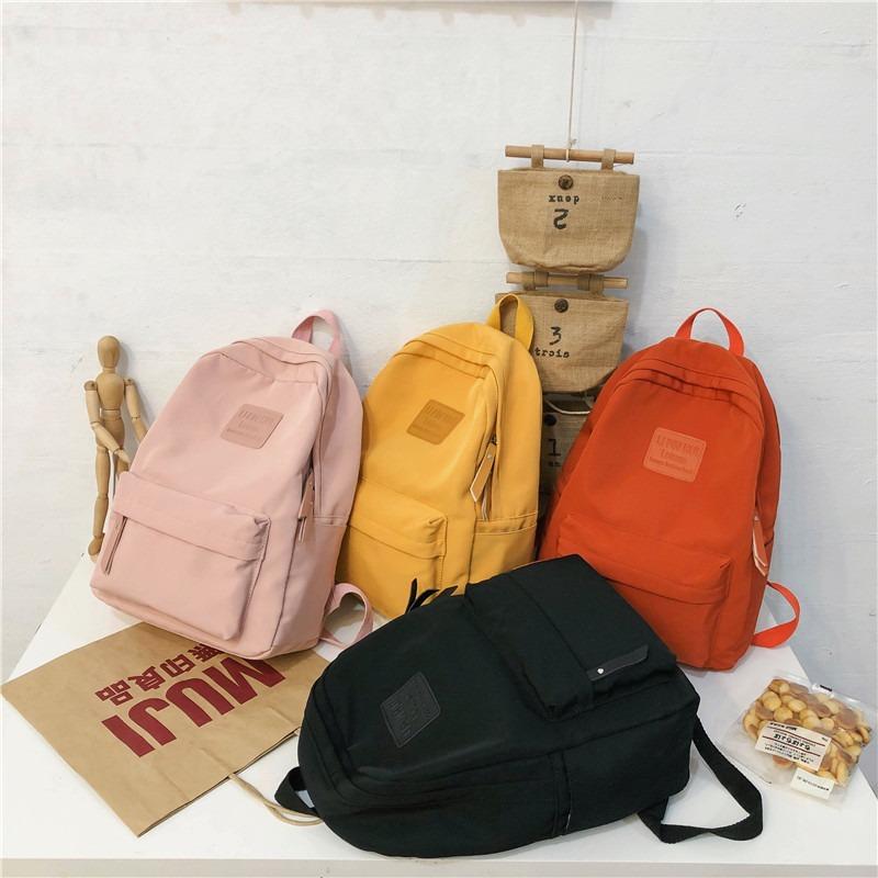 This New Backpack Is a Trendy and Fashionable Backpack for College Students and Junior High School Students with Large Capacity Schoolbags.