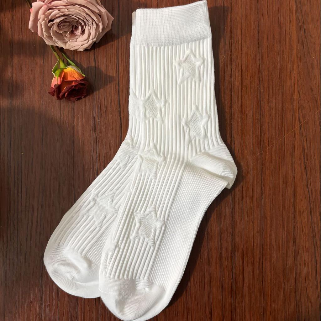 Women's Autumn and Winter Trend Fashion Personality Pure Cotton Five Pointed Star In The Tube Socks