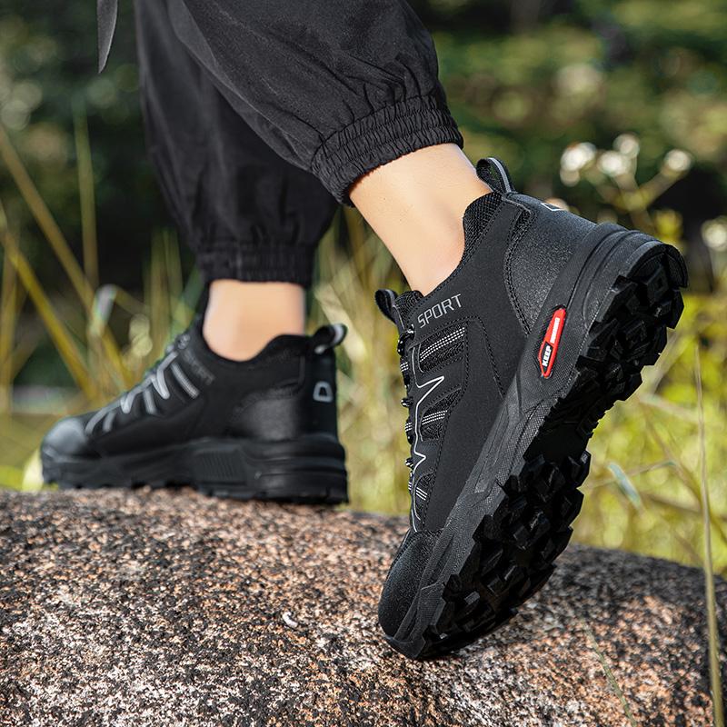 Outdoor Hiking Shoes Men Anti-slip Lightweight Low-top Sports Shoes Men Lace-up Flat Soft Breathable Casual Sport Shoes Men