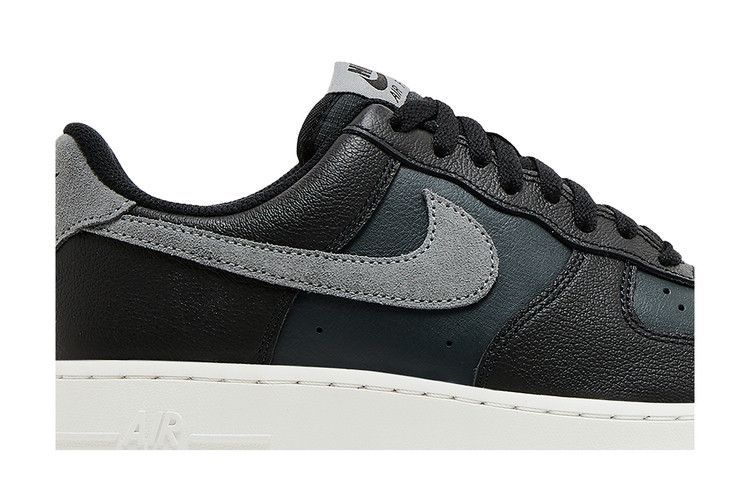 Nike Air Force 1 '07 Smoke Grey