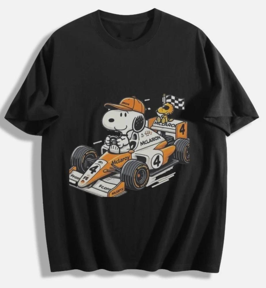 Футболка Snoopy McLaren Racer - Peanuts F1 Inspired Унисекс Футболка Унисекс M