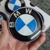For BMW M 4 pieces 56MM 68MM suitable for BMW G80 E84 F48 G01X1 X2 X3 X4 X5 X6 G07 suspension hub cap center cover car sticker accessories JG8