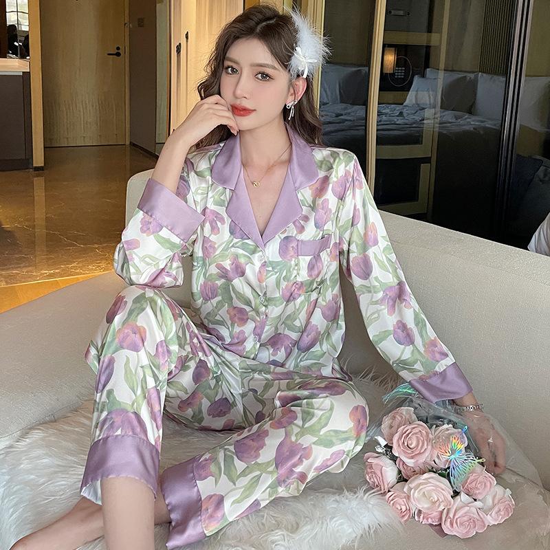 Women's Lingerie Pajamas Set Two-piece Silk Pajamas Long-sleeved Cardigan Trousers Printed Home Clothes Warm Season and Autumn Pajamas