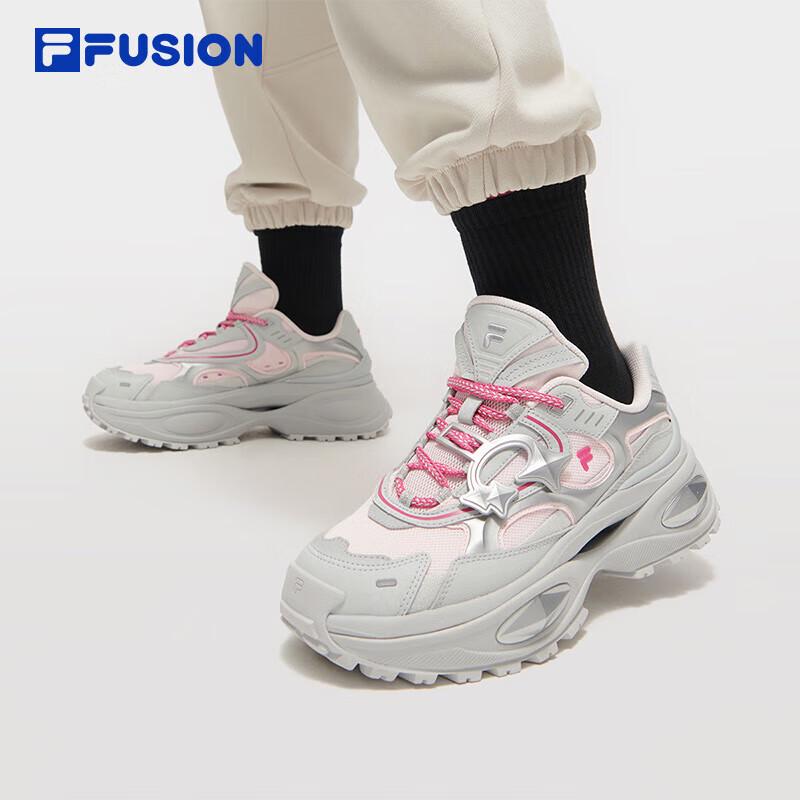 FILA FUSION Women s Dad Sneakers US 6.5