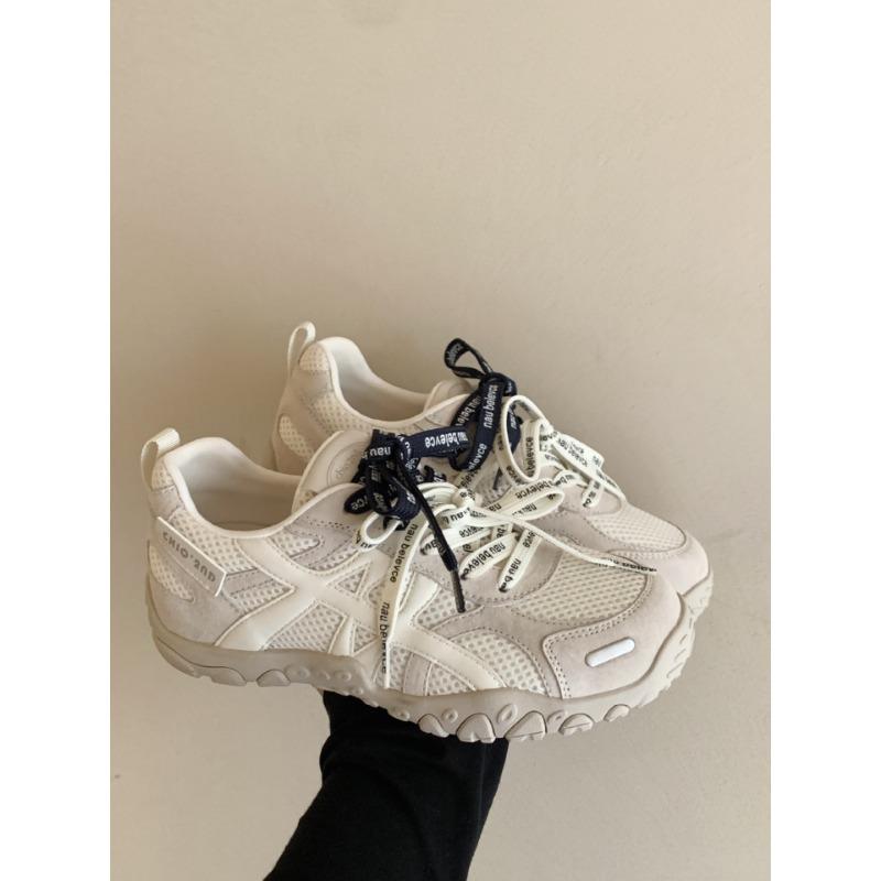 

Версия из коровьей кожи~ женские новые маленькие кроссовки на толстой подошве, увеличивающие внутреннюю высоту, повседневная спортивная обувь на мягкой подошве 40