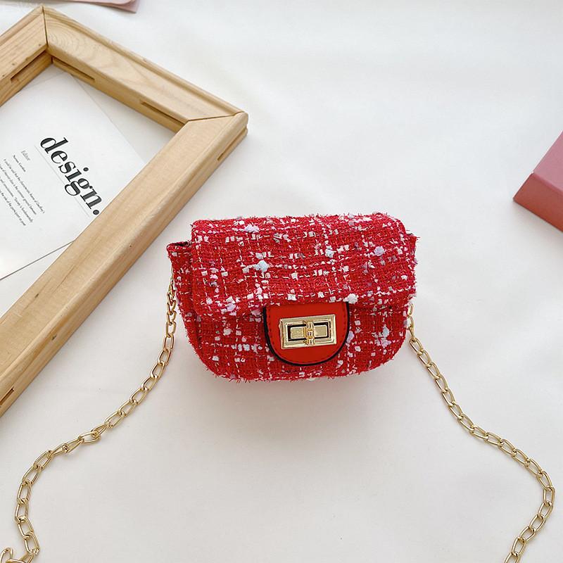 Modern Stylish Mini Shoulder Bag For Kids Featuring Trendy Design And Breathable Waterproof Fabric