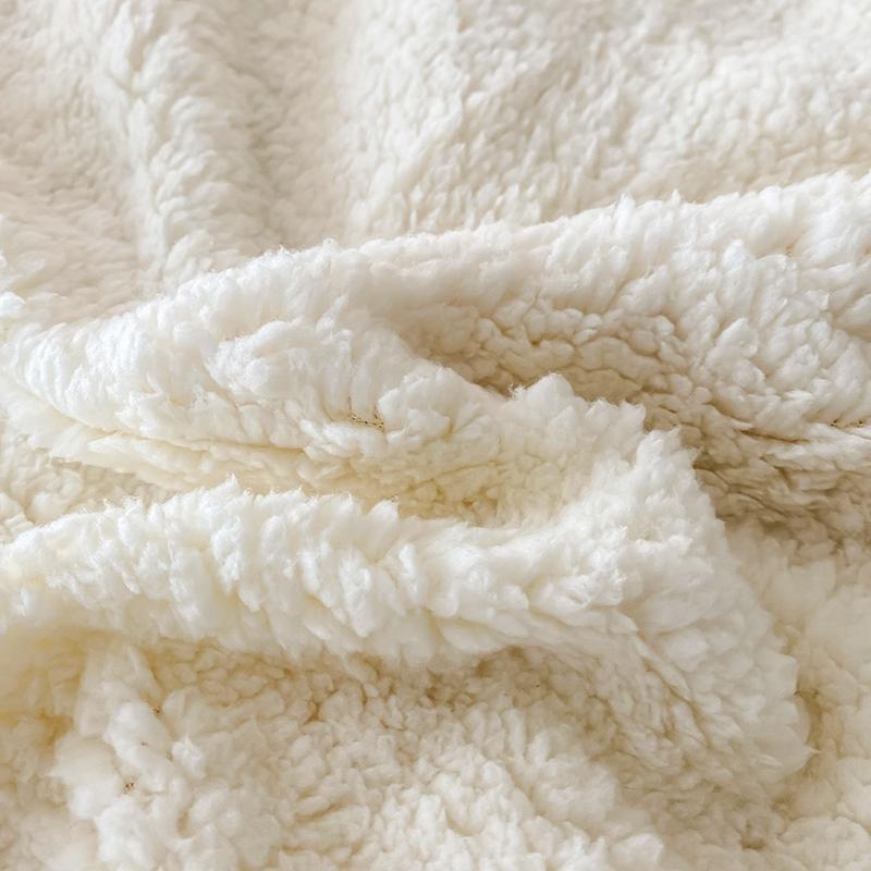 Plush Fleece Double-Layer Multifunctional Blanket Diamond Striped Spring Autumn Warm Sofa Throws Blankets Soft Comforter for Bed