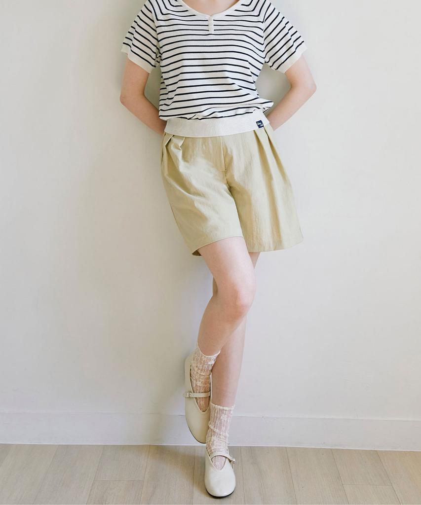 SLOWLOLLI Pintuck Short Pants - Beige