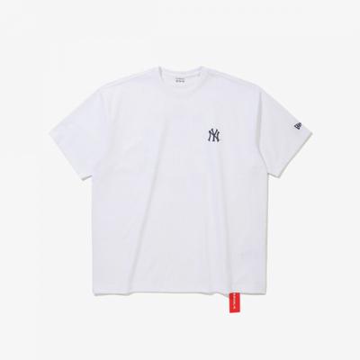 New Era New York Yankees 59fifTy Circle T shirT whiTe