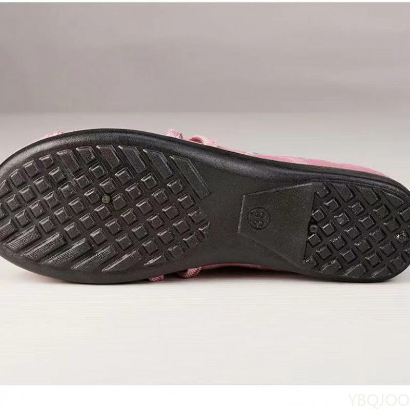 Fashion Vintage Traditional Style Women Soft-soled Shoes Spring Autumn Non-slip Flats Lightweight Breathable Comfort Embroidered Shoes