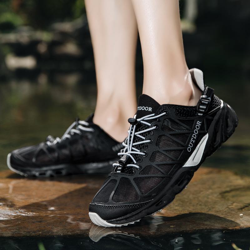 New outdoor sports sandals outdoor breathable wading shoes creek traceability single mesh hollow mesh non-slip travel shoes