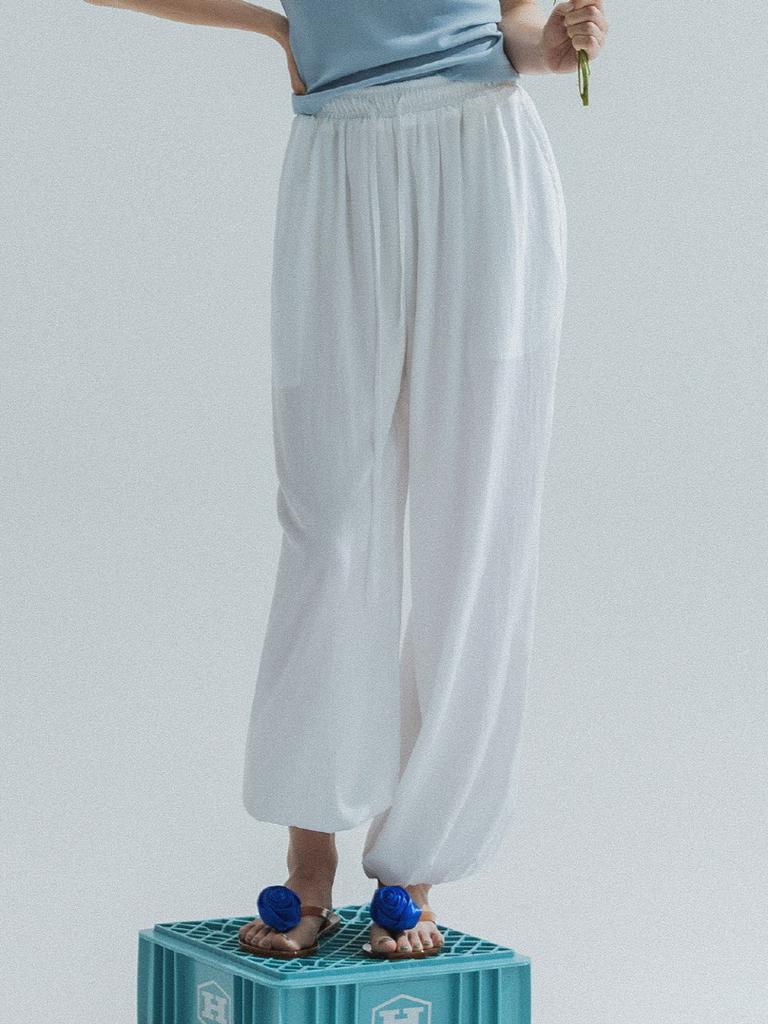 Aenhacheu Fluid Lounge Pants_Ivory