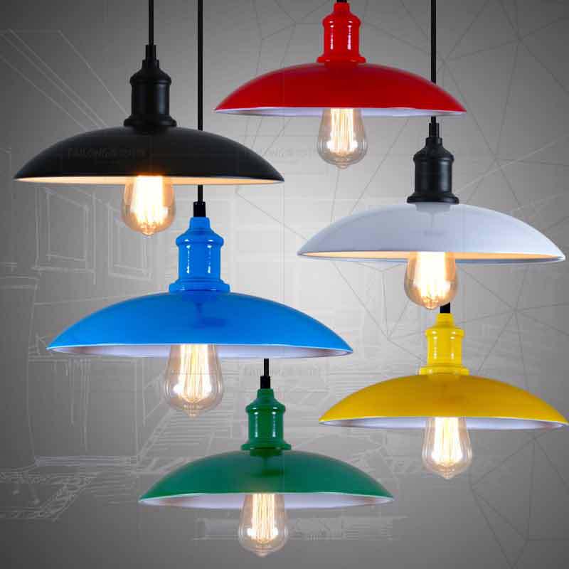 Nordic Loft Retro Industrial Pendant Light - Creative Wrought Iron Single Head Lampshade for Cafe and Bar